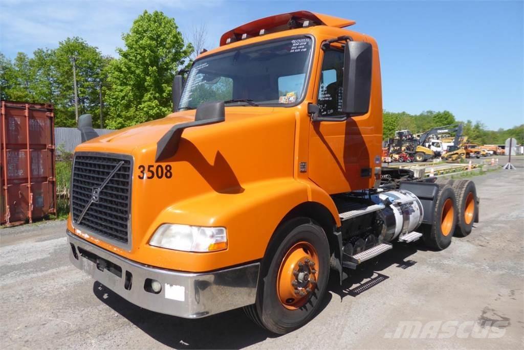 Volvo VNM64T Шаси кабини