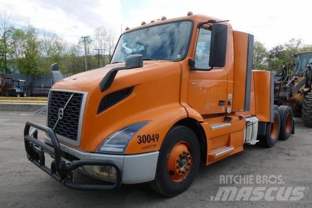 Volvo VNR64T300 Шаси кабини