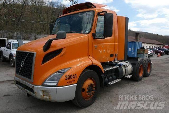 Volvo VNR64T300 Шаси кабини