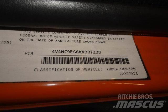 Volvo VNR64T300 Шаси кабини