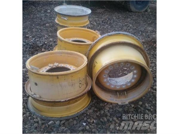 Volvo L60 Гуми