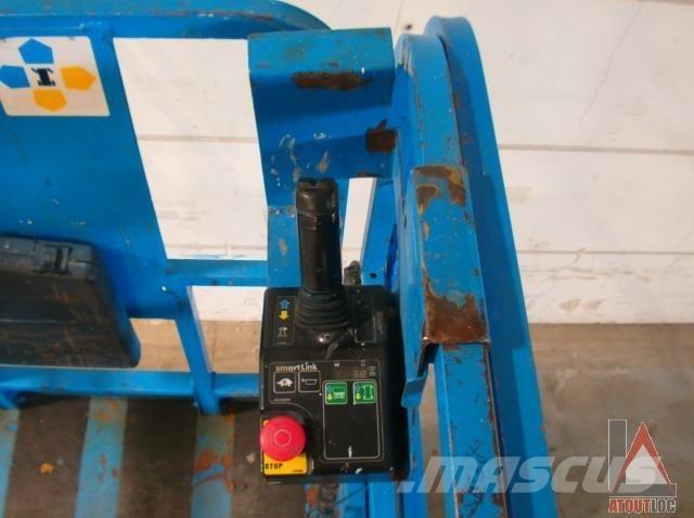 Genie GS-4047 Съчленени стрелови подемници