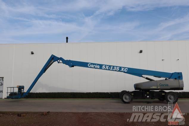 Genie SX135XC Съчленени стрелови подемници