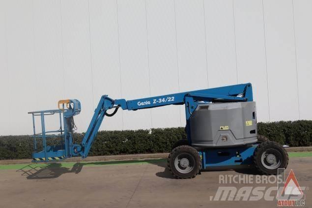 Genie Z34-22RT Съчленени стрелови подемници