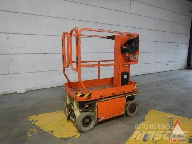 JLG 1230ES Съчленени стрелови подемници