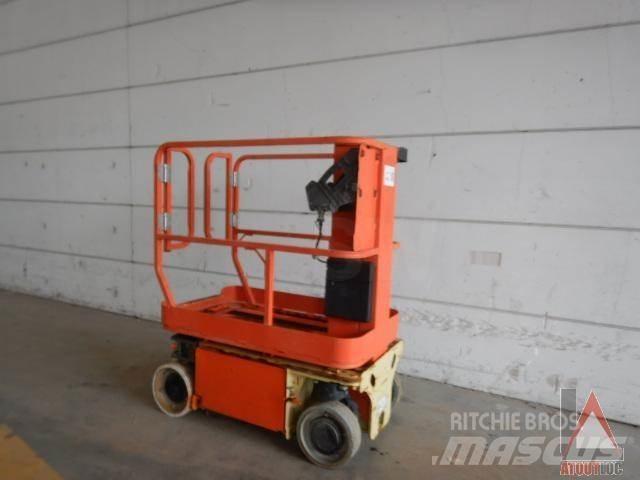 JLG 1230ES Съчленени стрелови подемници