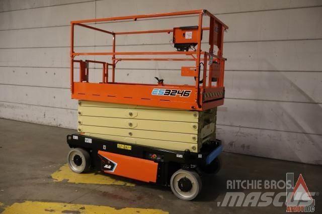 JLG 3246ES Съчленени стрелови подемници