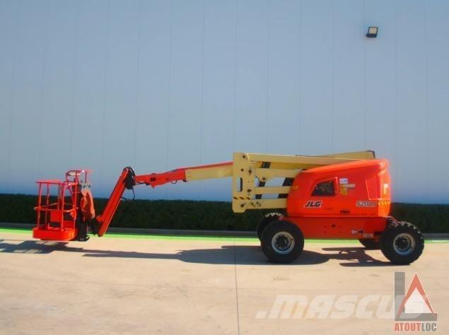 JLG 520AJ Съчленени стрелови подемници