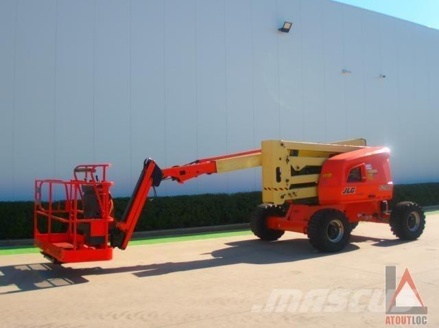 JLG 520AJ Съчленени стрелови подемници