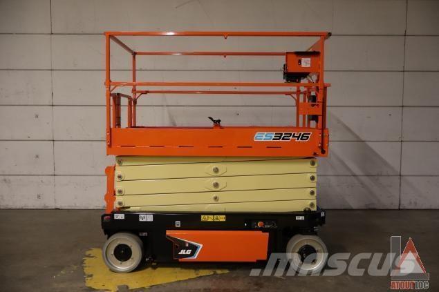 JLG ES3246 Съчленени стрелови подемници