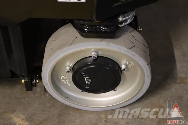 JLG ES3246 Съчленени стрелови подемници