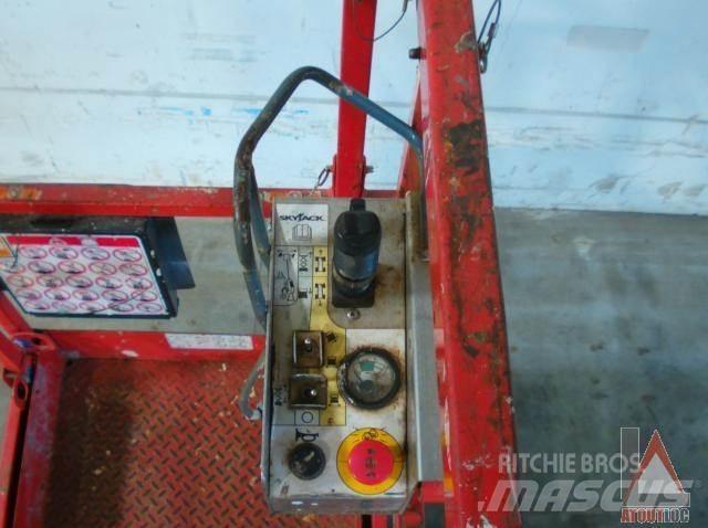 SkyJack SJ3219 Съчленени стрелови подемници