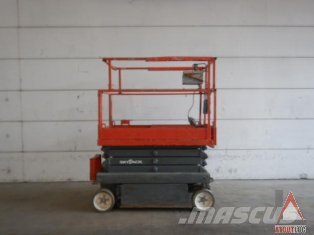 SkyJack SJ3219 Съчленени стрелови подемници