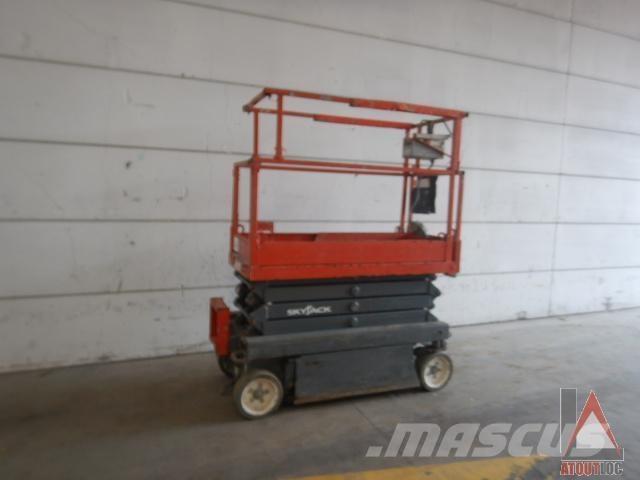 SkyJack SJ3219 Съчленени стрелови подемници