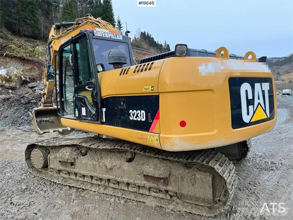 CAT 323D Верижен екскаватор