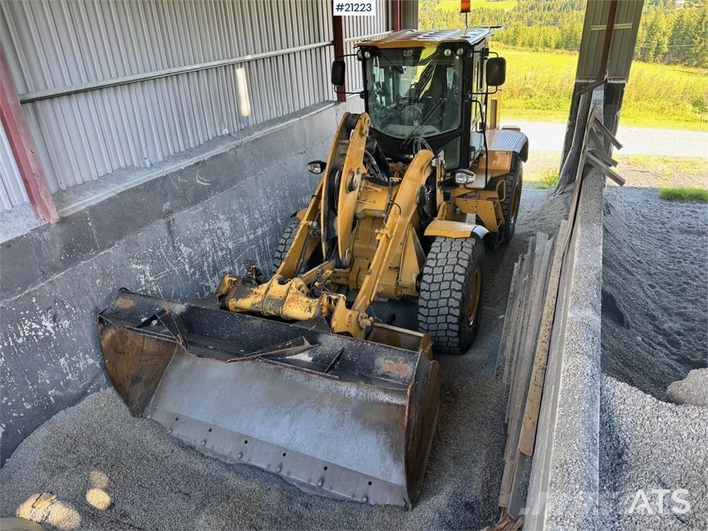 CAT 930 K Колесни товарачи
