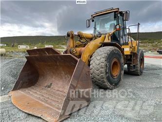 CAT 966G Колесни товарачи