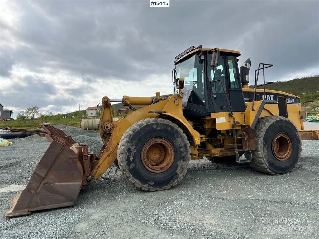 CAT 966G Колесни товарачи