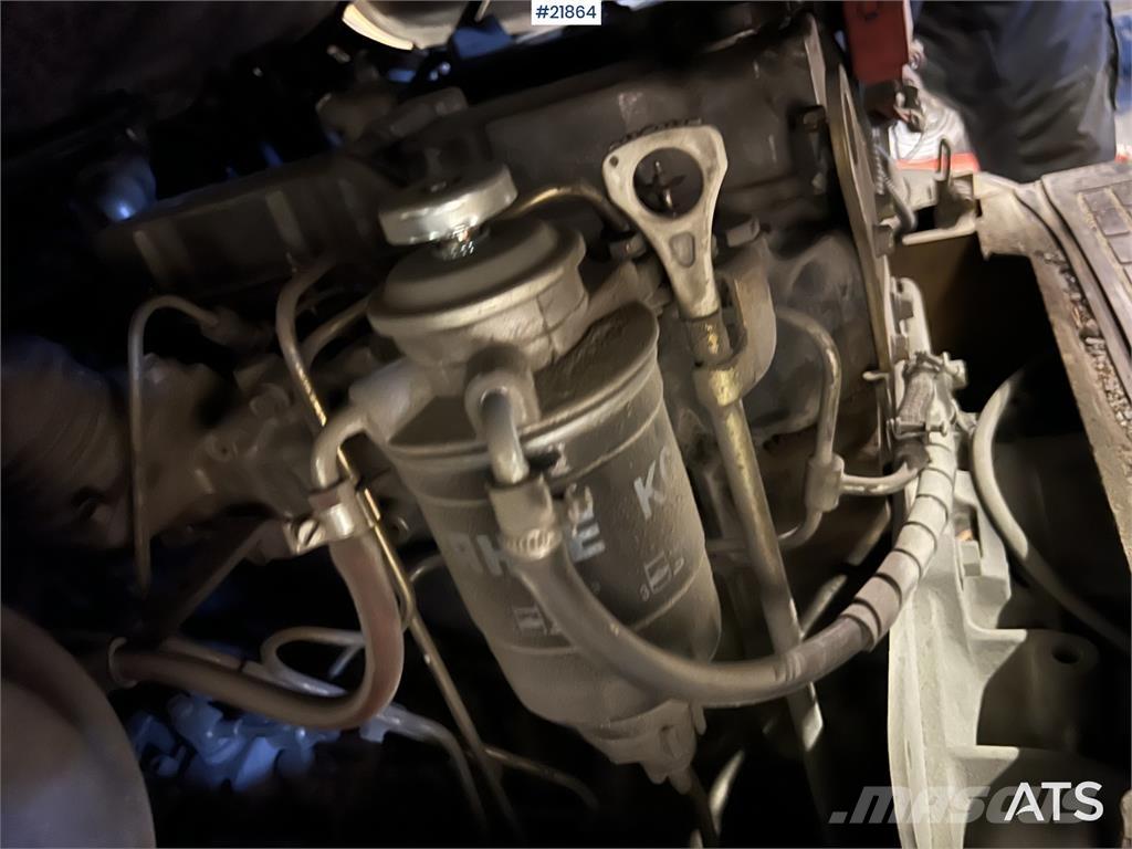 CAT DP30N Дизелови камиони