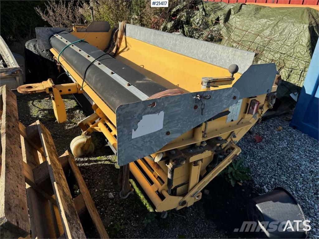 Falköping litter box Транспорт - Други