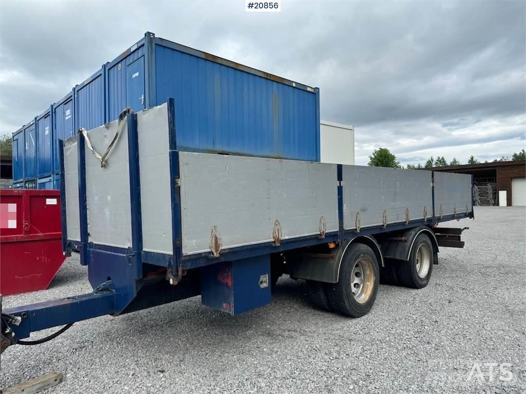 GMF flatebed trailer Бордови