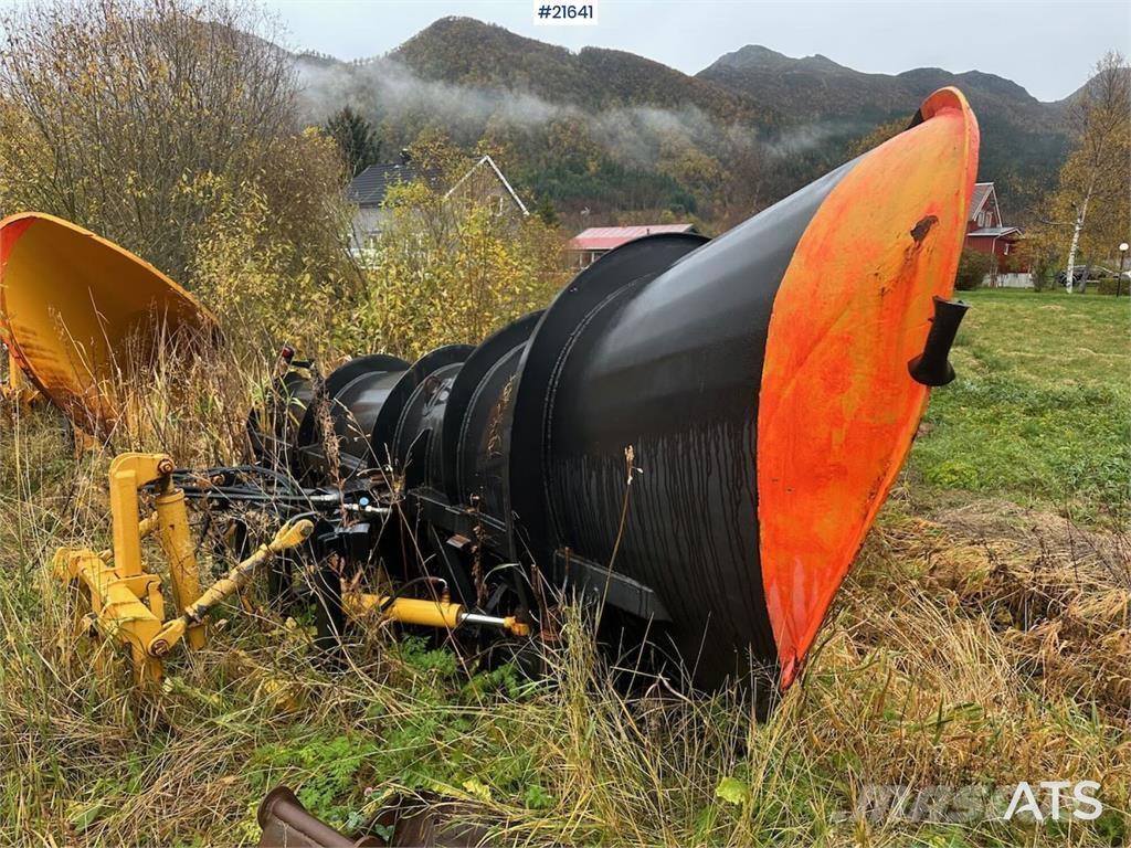  Gmill HDA 265 plow. Транспорт - Други