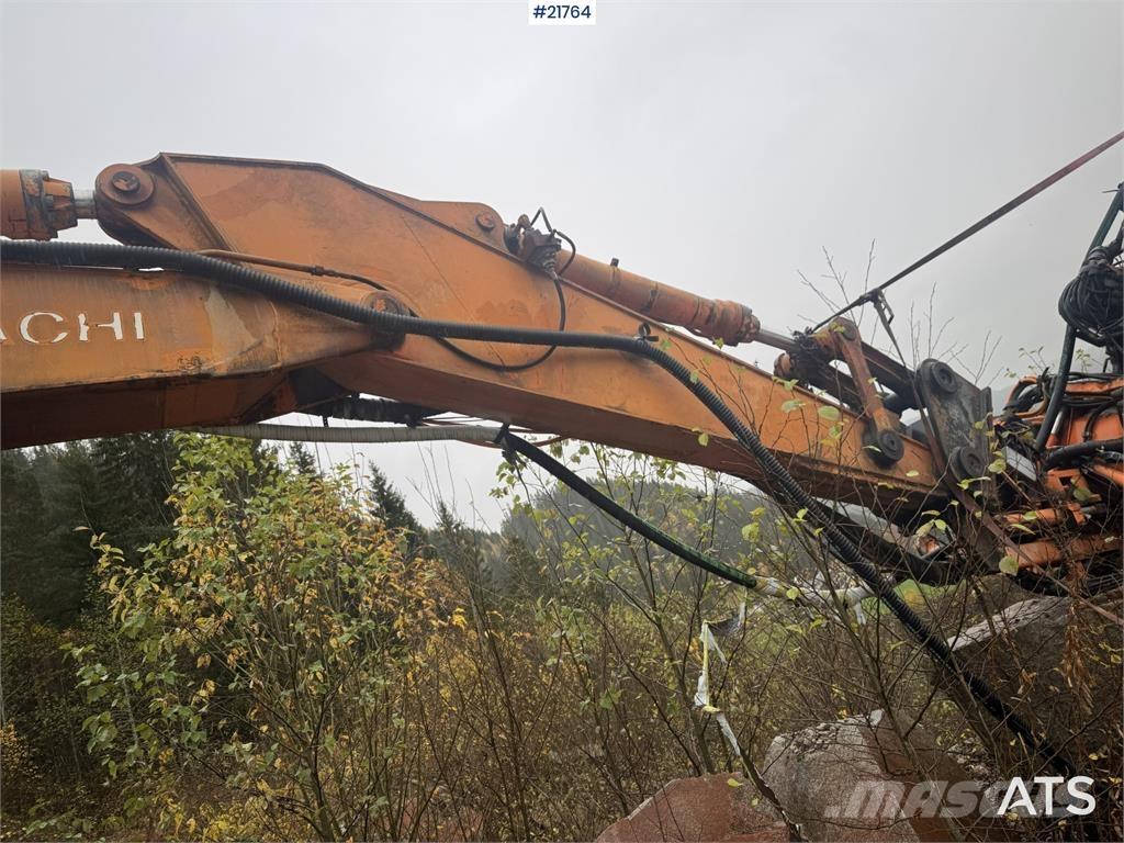 Hitachi FH 220 LC Верижен екскаватор