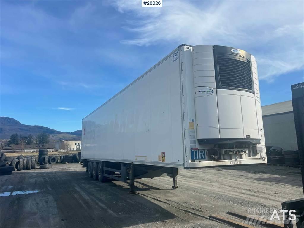 Schmitz Cargobull Други полуремаркета
