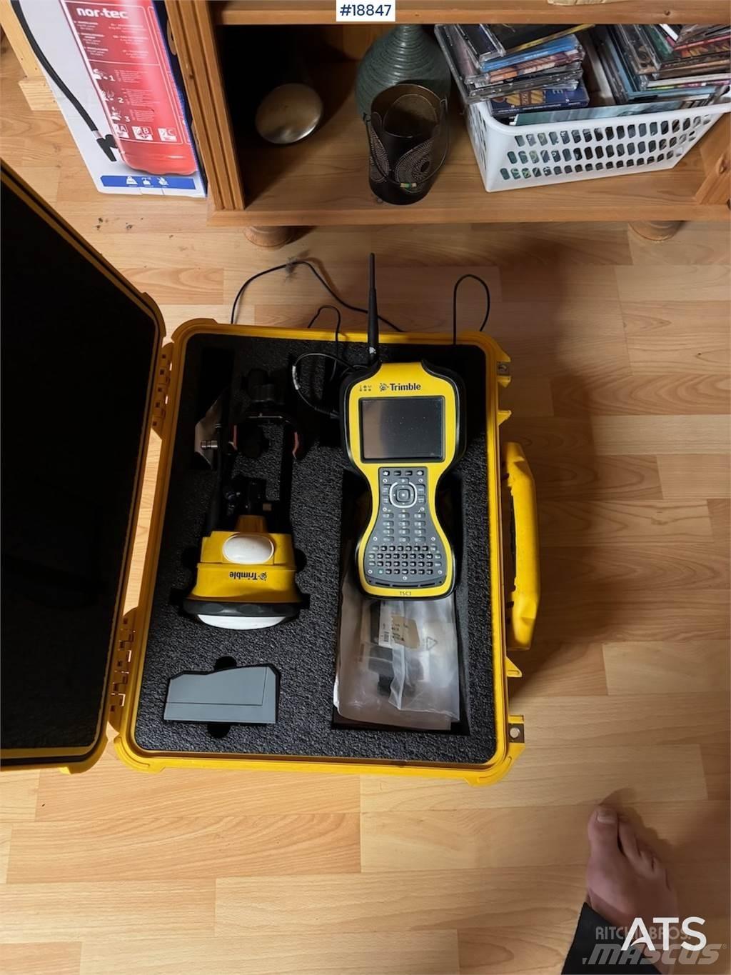 Trimble GPS m/ radio. Строителство - Други