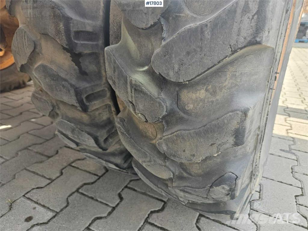 CASE WX 165 Колесни екскаватори