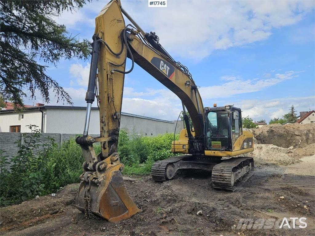 CAT 320D Верижен екскаватор