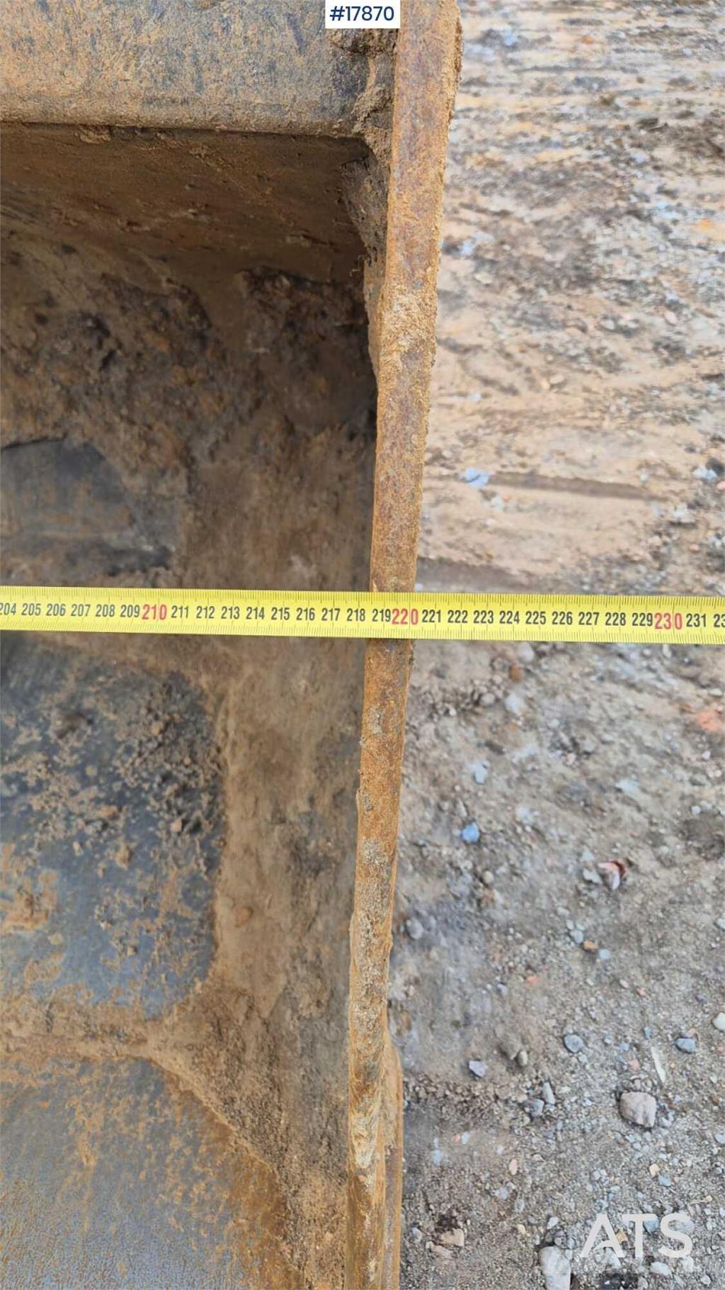 CAT 324E Верижен екскаватор