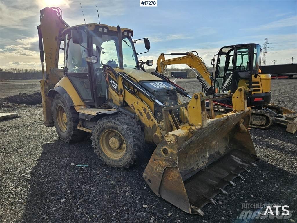 CAT 432F Товарач със заден ексватор