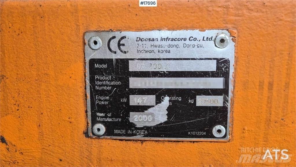Doosan DX 300 LC Верижен екскаватор
