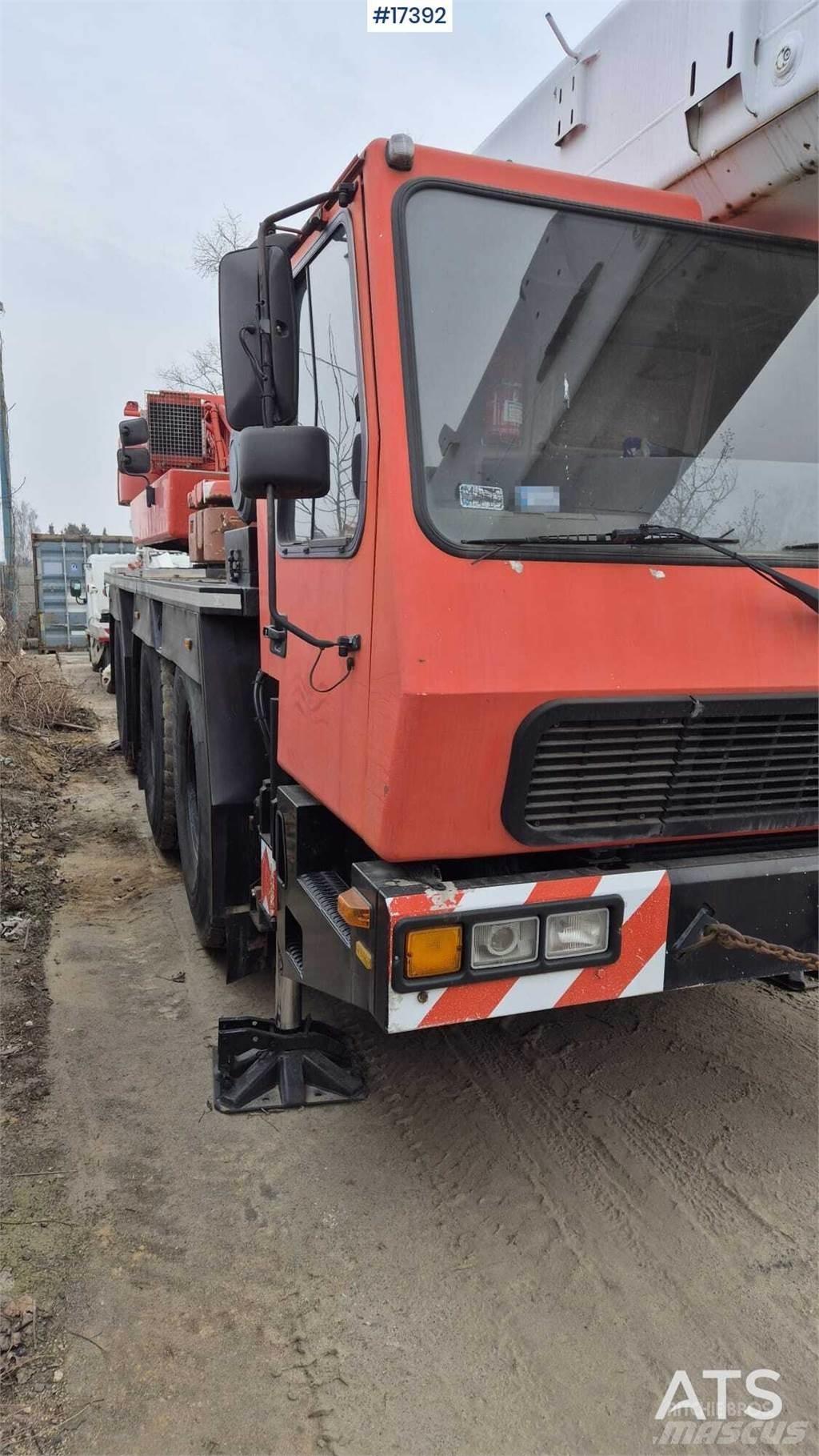 Grove GMK-3050 Всъдеходни кранове