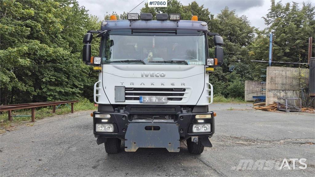 Iveco Trakker 450 Самосвал