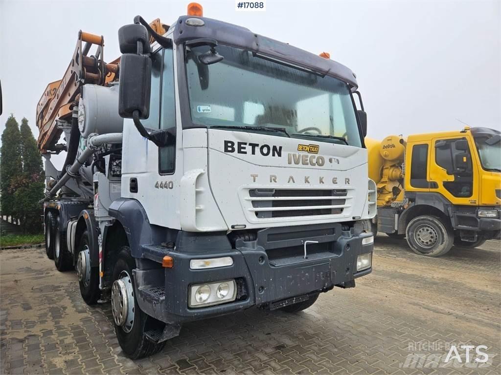 Iveco Trakker A440T Бетонопомпи
