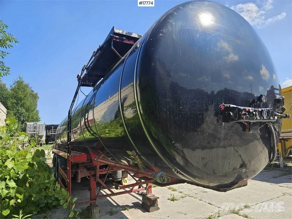 Kässbohrer STS Цистерна