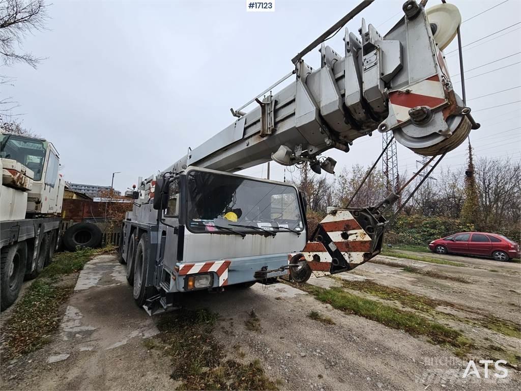 Liebherr 1050-1 Всъдеходни кранове