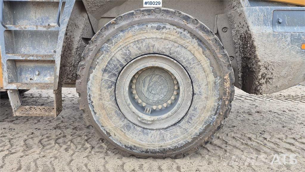 Liebherr L576 Колесни товарачи