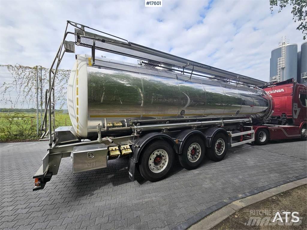 Magyar 6 Ms 2B6 07 Полуремаркета цистерни
