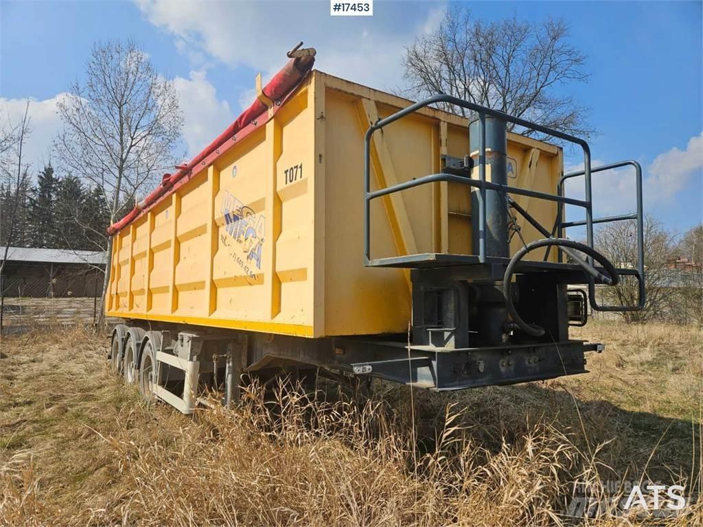 Mega MNW Самосвални полуремаркета
