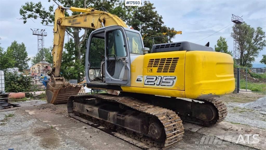 New Holland E215 Верижен екскаватор