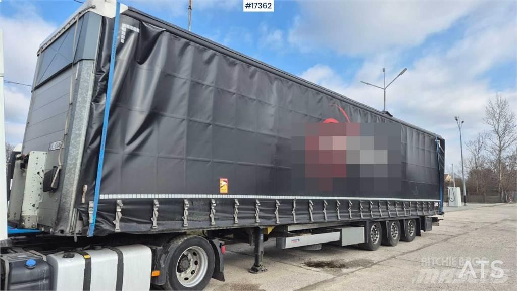 Schmitz Cargobull Брезентови полуремаркета
