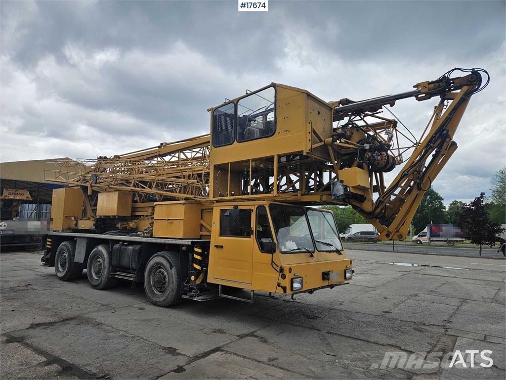 Spierings SK365-AT Всъдеходни кранове