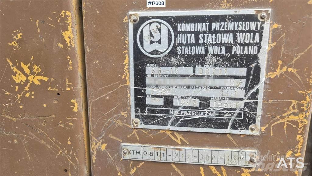 Stalowa Wola SG 15 Верижни булдозери
