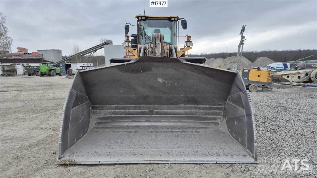 Volvo L220H Колесни товарачи