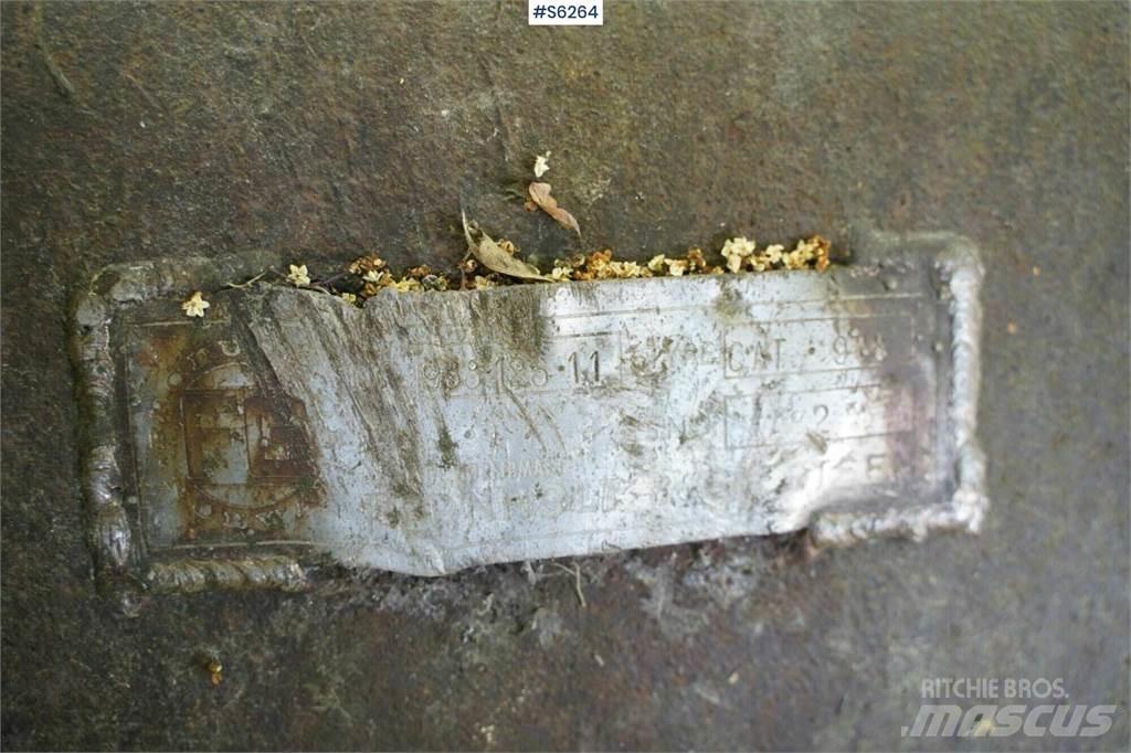 CAT 988 Други компоненти