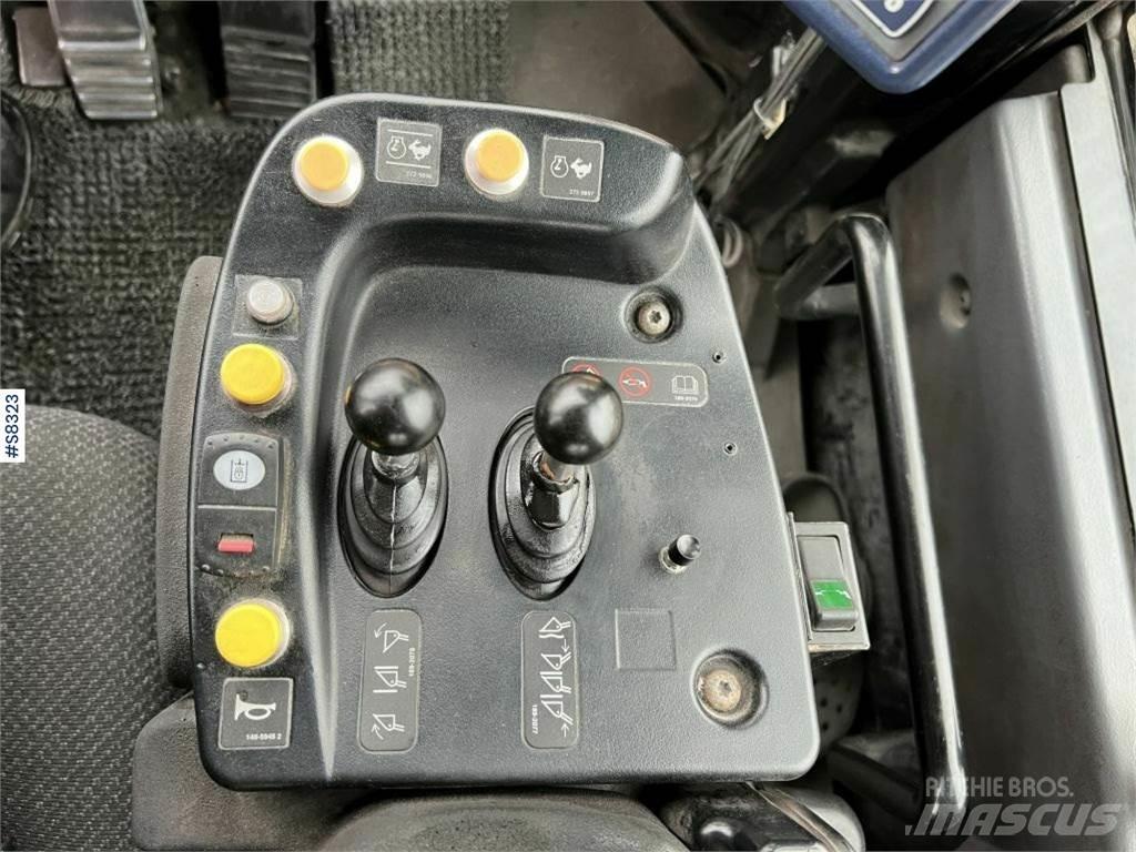 CAT 988H Колесни булдозери
