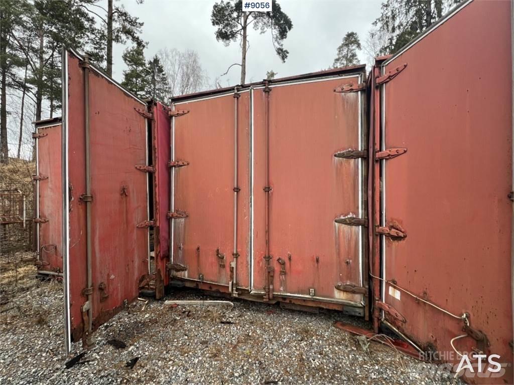  Container Med kapell Настаняване на обекта
